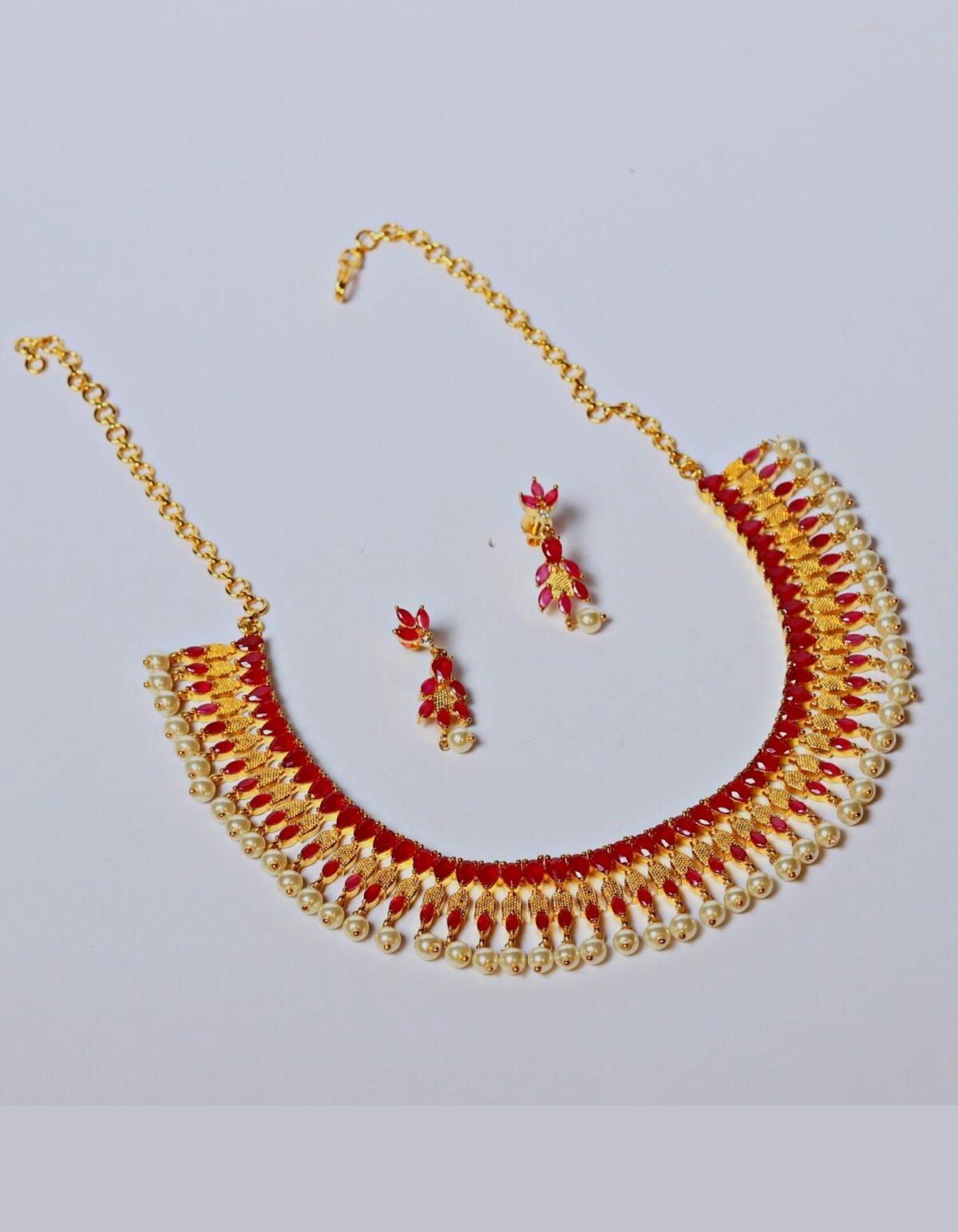 buy necklace for women online