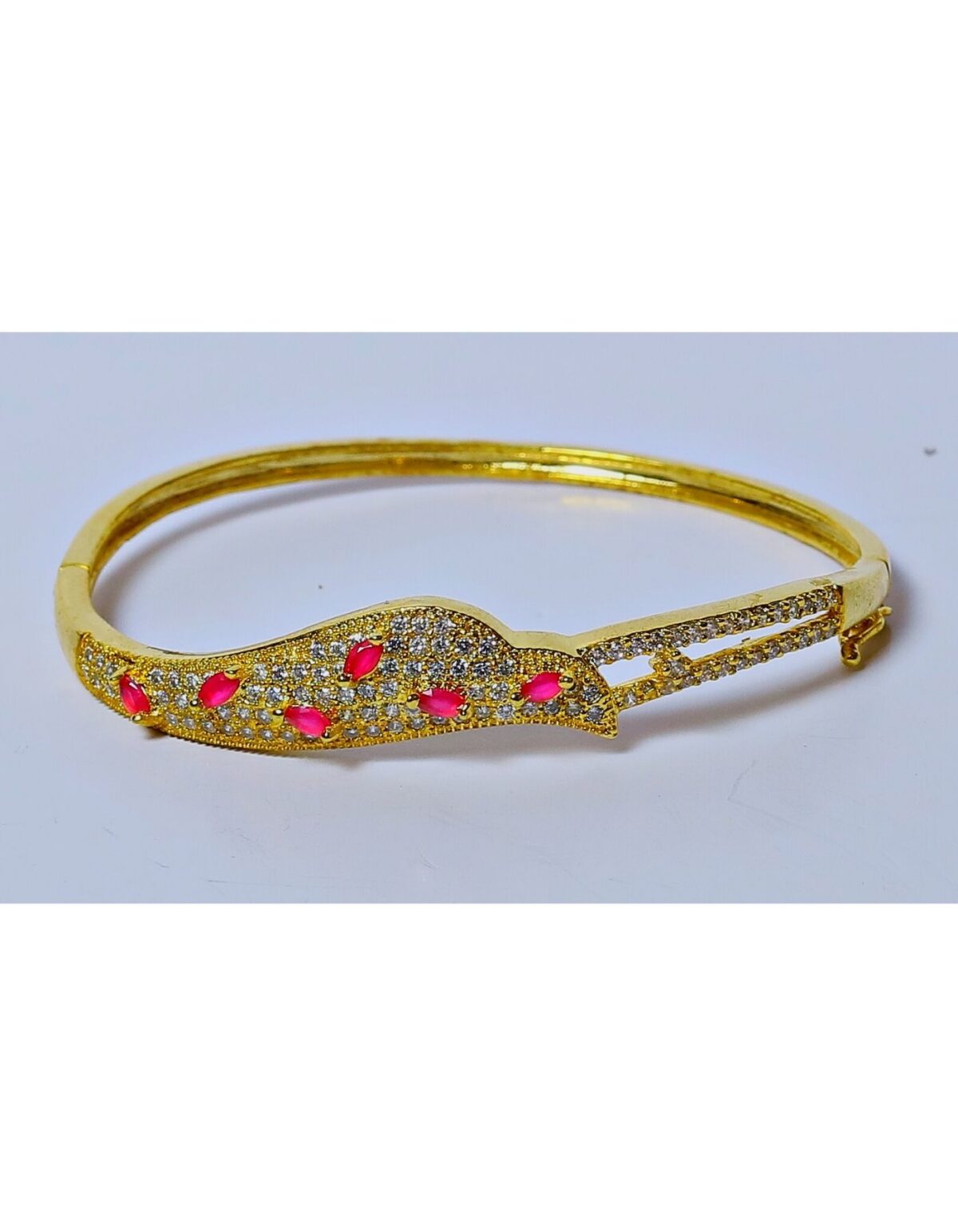 bracelet bangle type