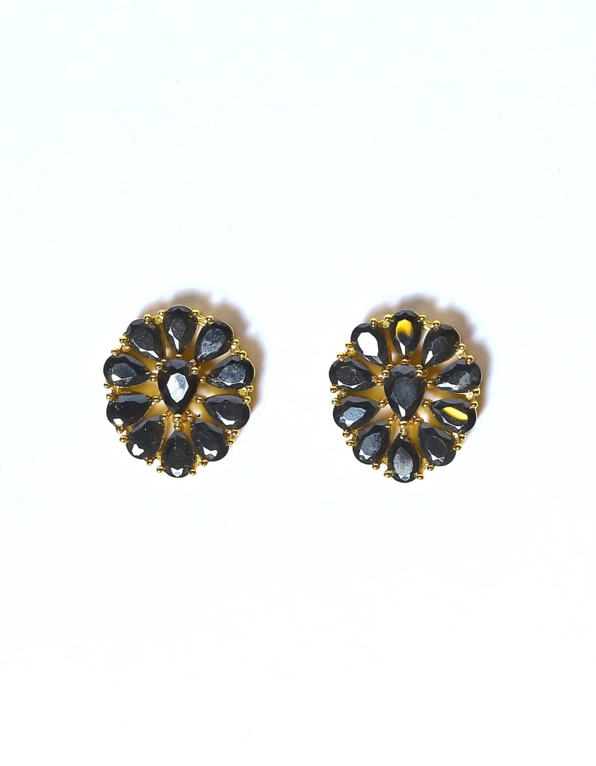 earrings stud type